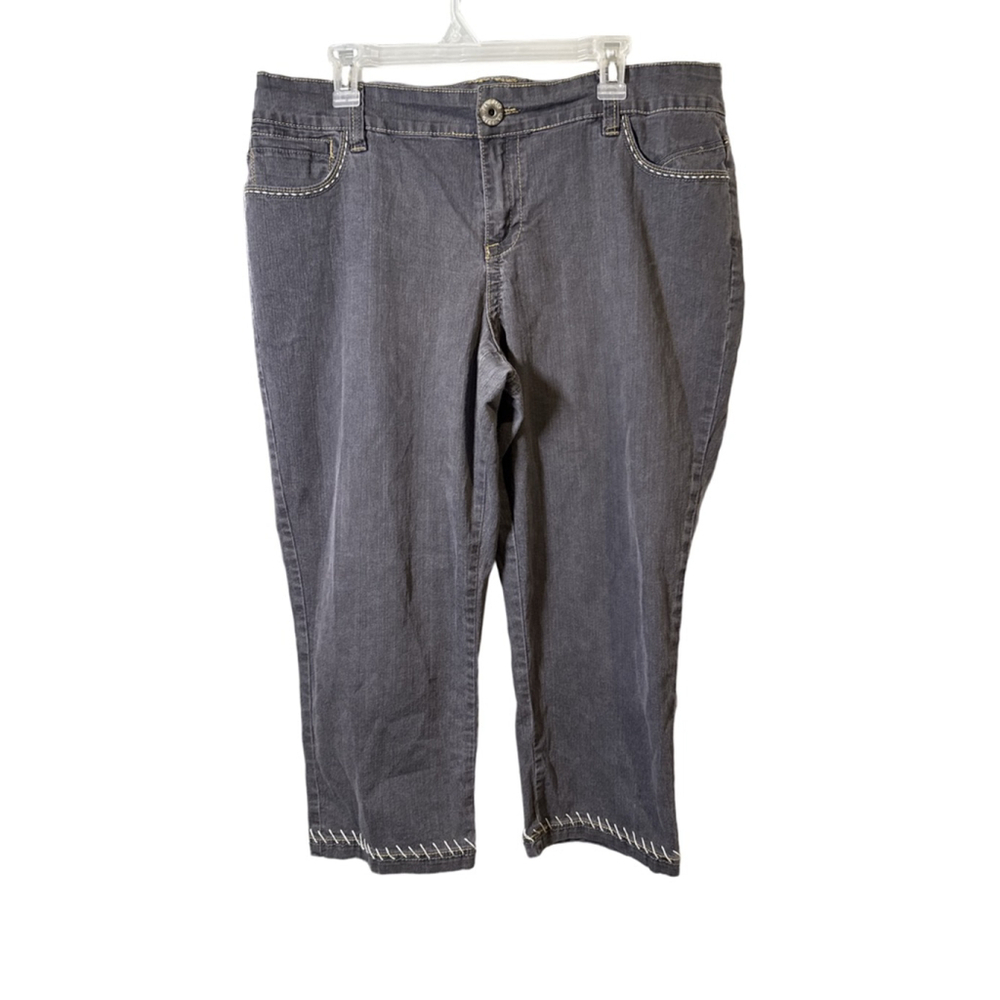 Avenue Jeans Women’s Cropped Gray Denim Size 16 Contrast Stitch Stretch